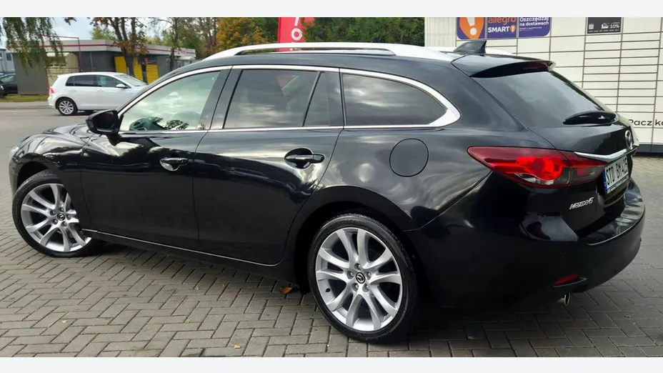 MAZDA 6 -