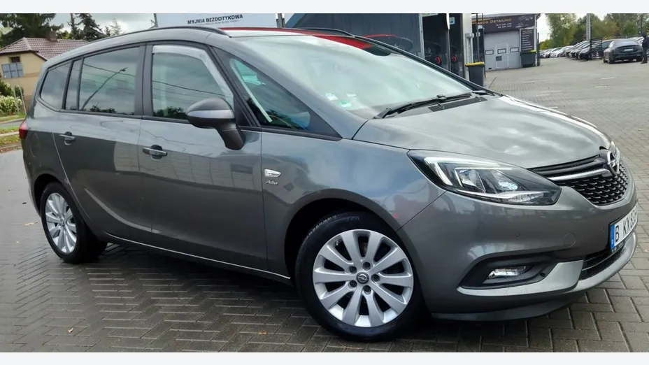OPEL Zafira -