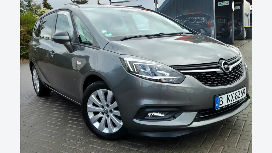 OPEL Zafira -
