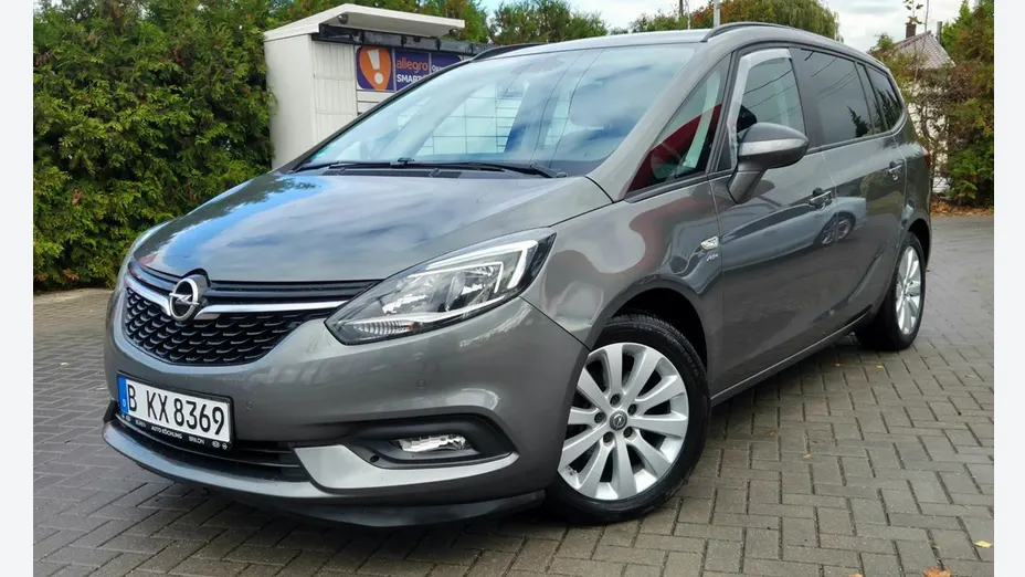 OPEL Zafira -