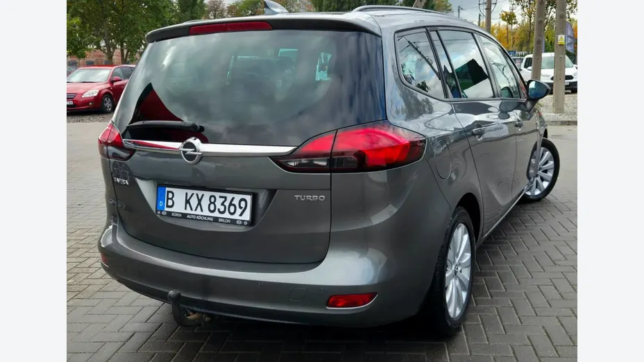 OPEL Zafira -