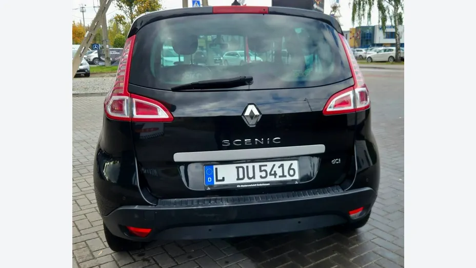 RENAULT Scenic -