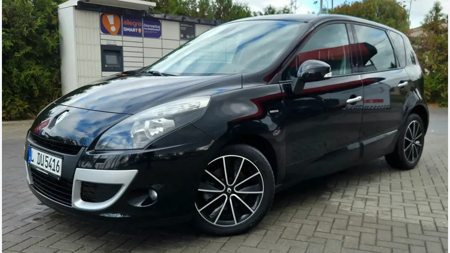 RENAULT Scenic -