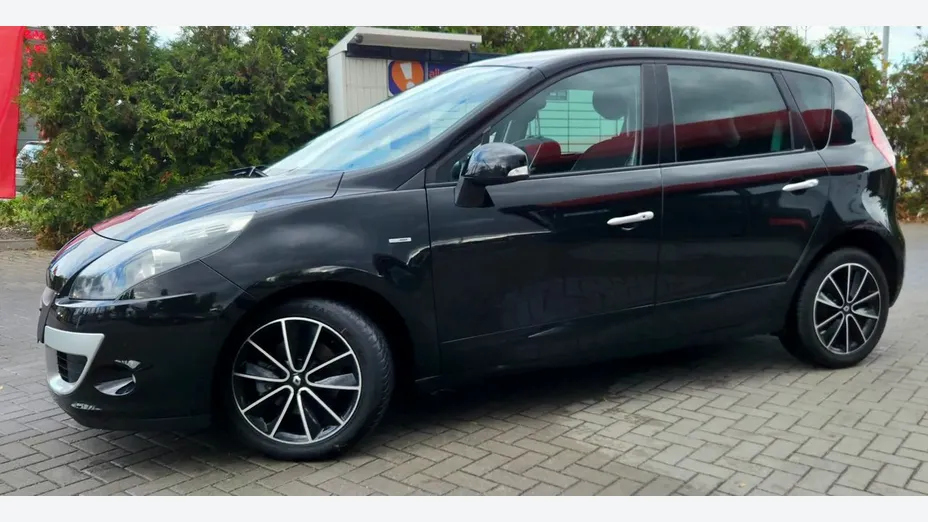 RENAULT Scenic -