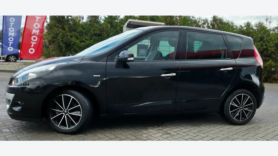 RENAULT Scenic -