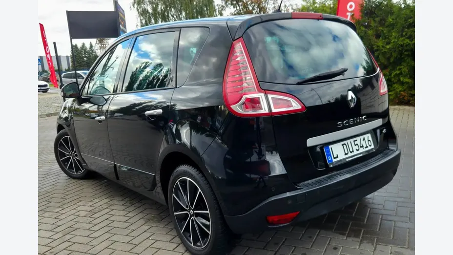 RENAULT Scenic -