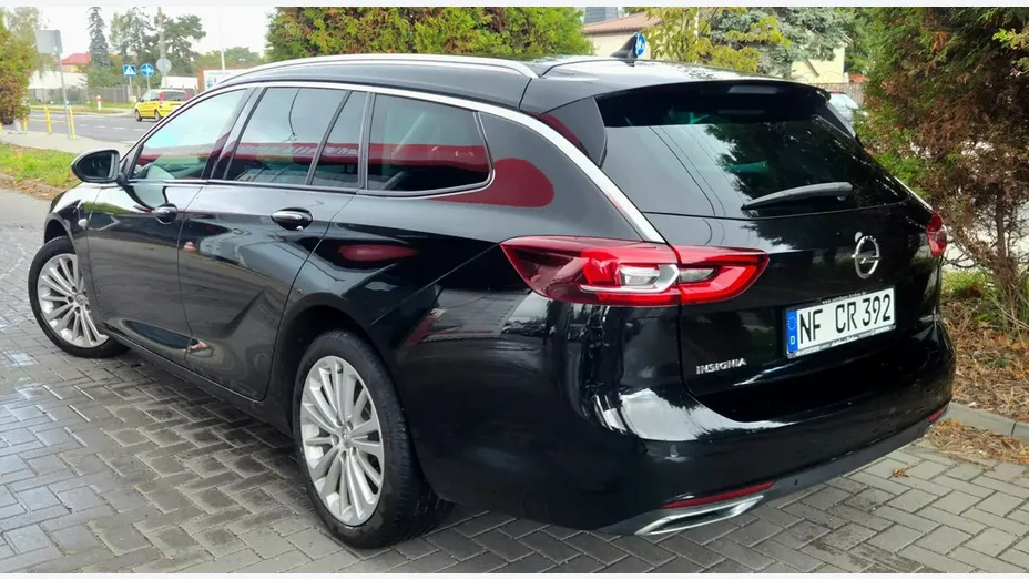 OPEL Insignia -