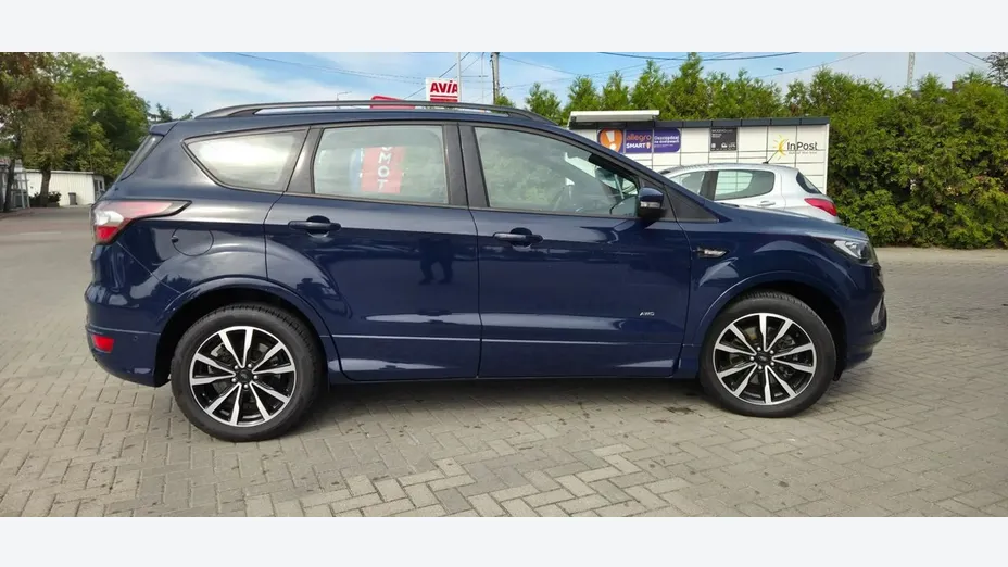 FORD Kuga -