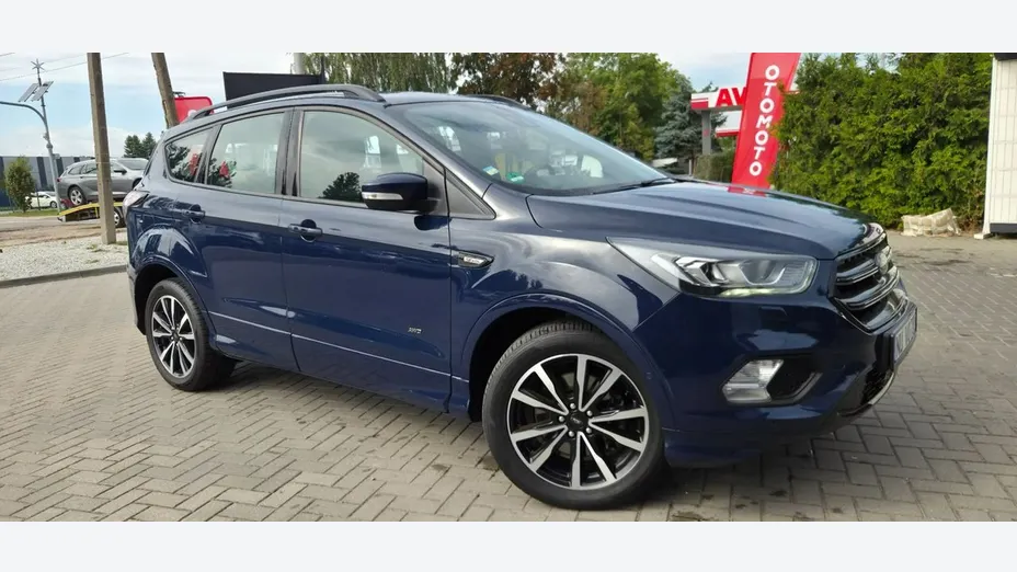 FORD Kuga -