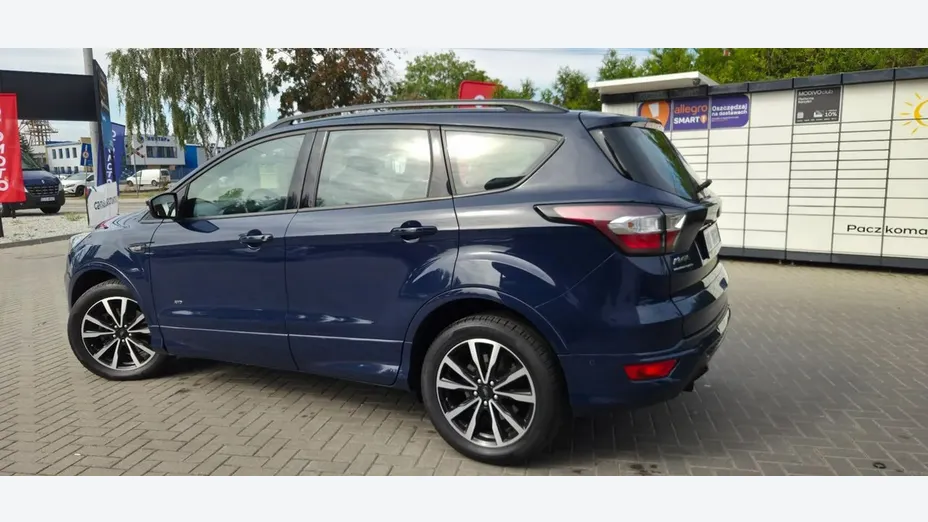FORD Kuga -