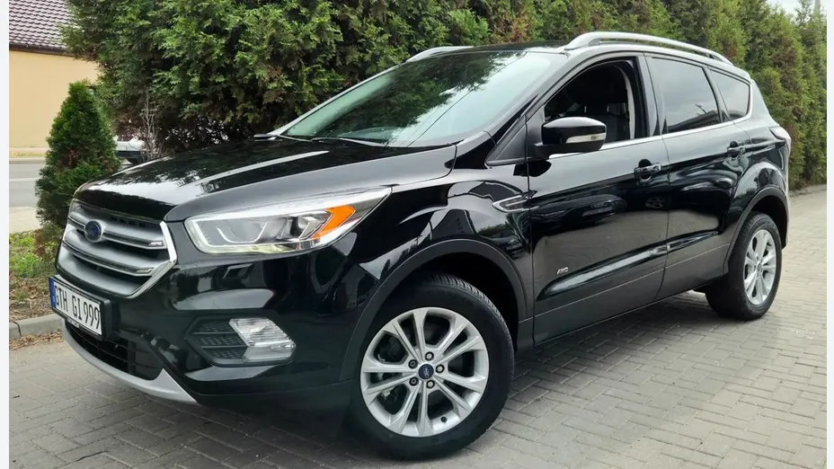 FORD Kuga -