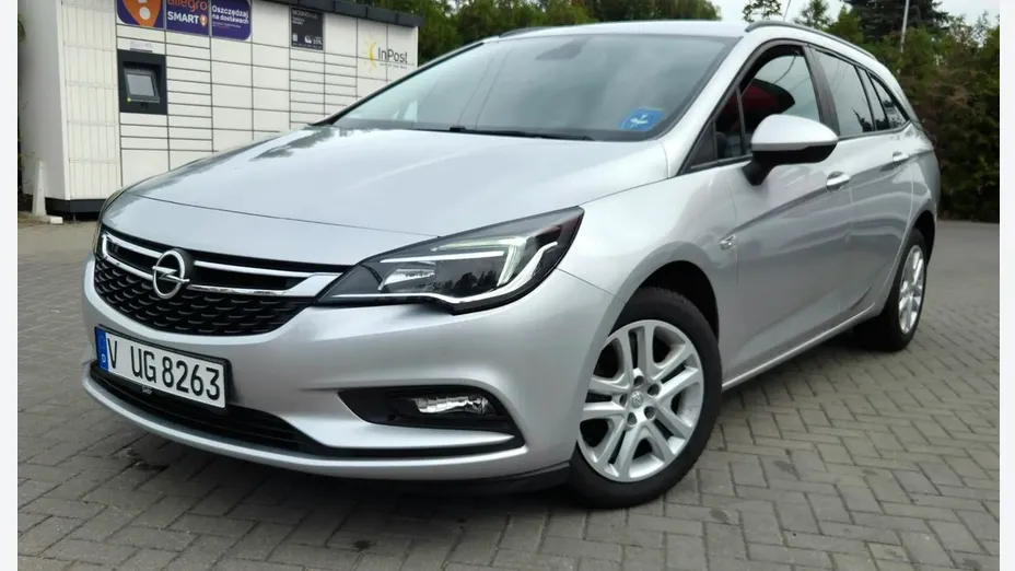 OPEL Astra -