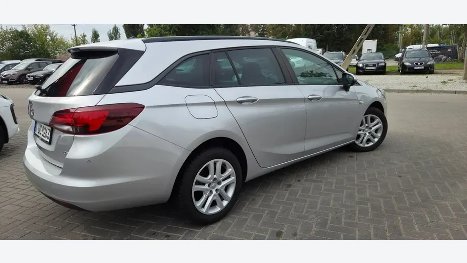 OPEL Astra -