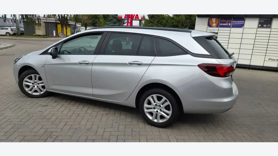 OPEL Astra -