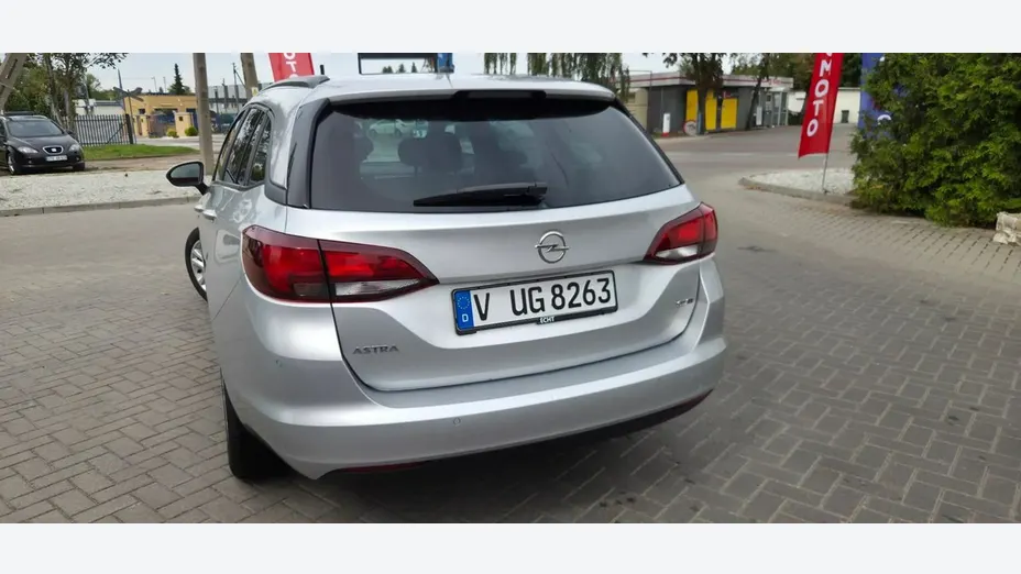 OPEL Astra -