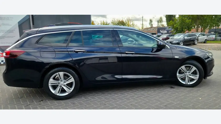 OPEL Insignia -