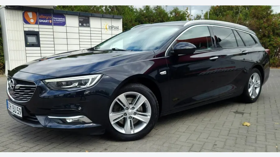 OPEL Insignia -