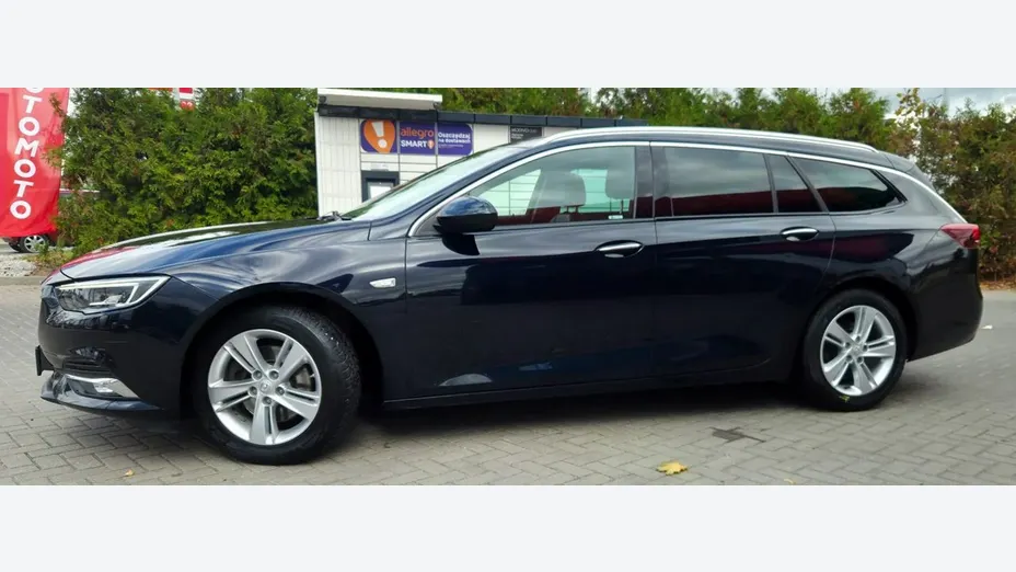 OPEL Insignia -