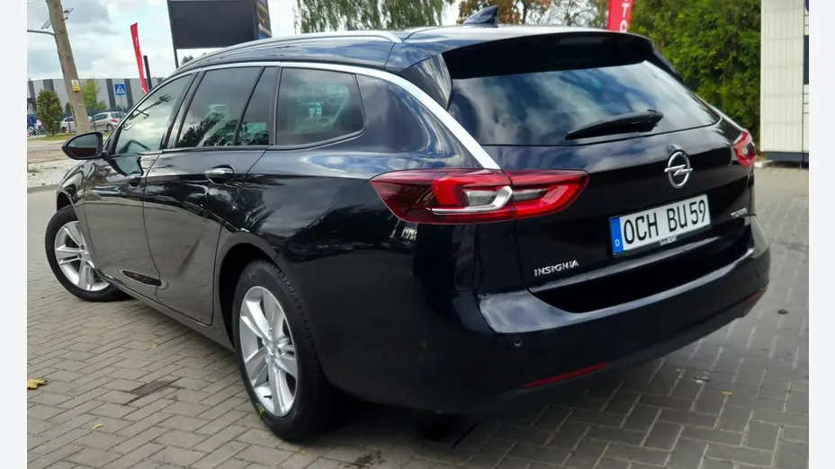 OPEL Insignia -