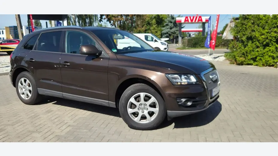 AUDI Q5 -