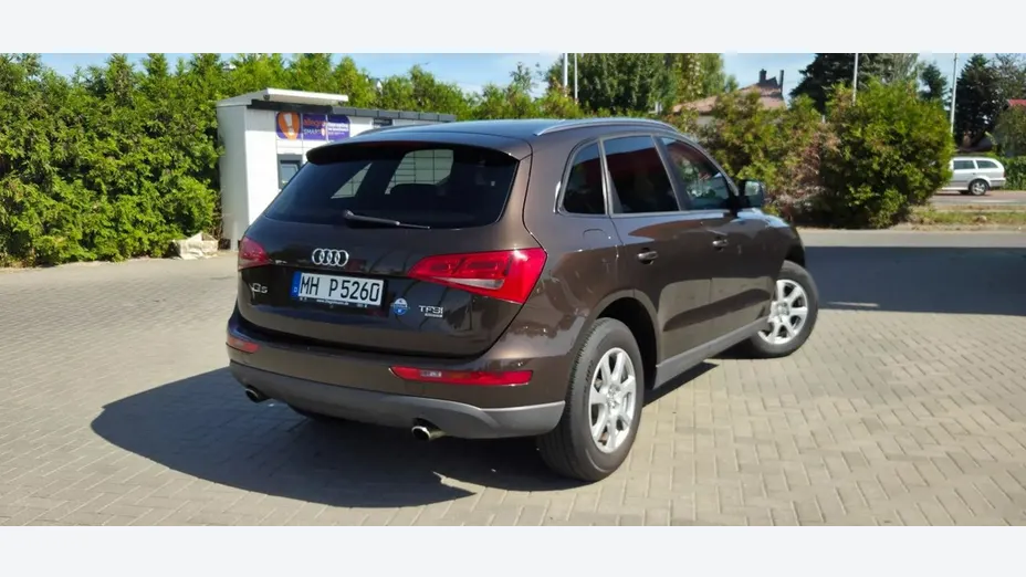 AUDI Q5 -