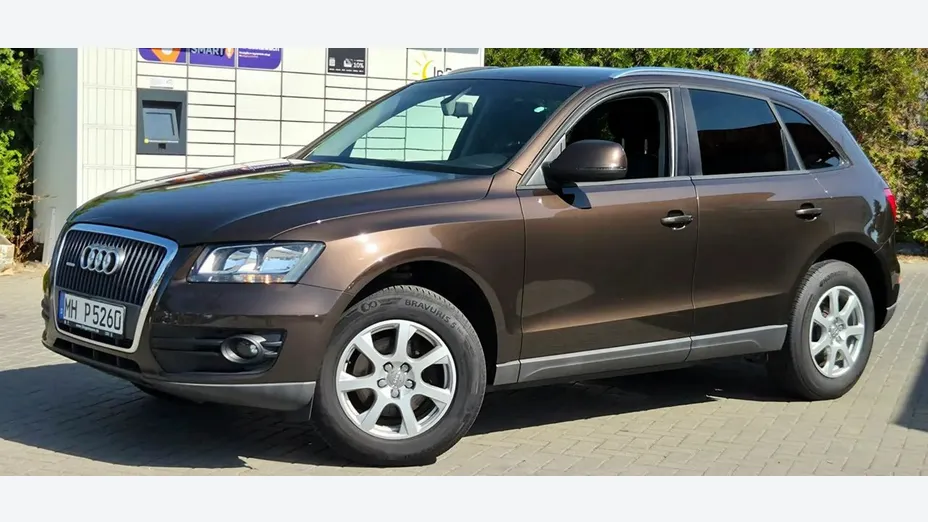 AUDI Q5 -