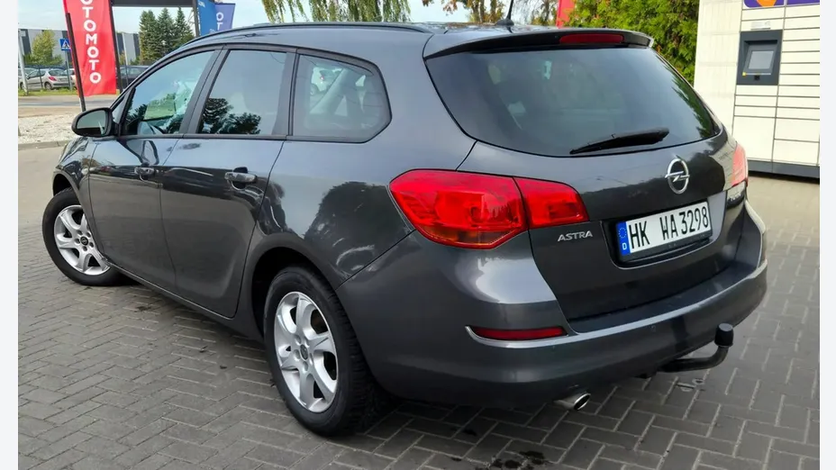 OPEL Astra -