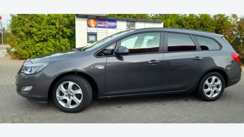 OPEL Astra -