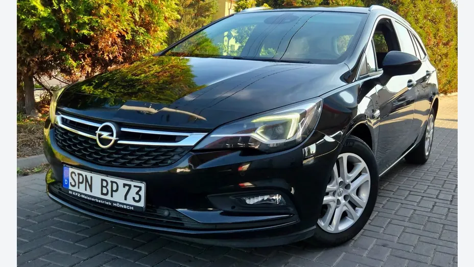 OPEL Astra -