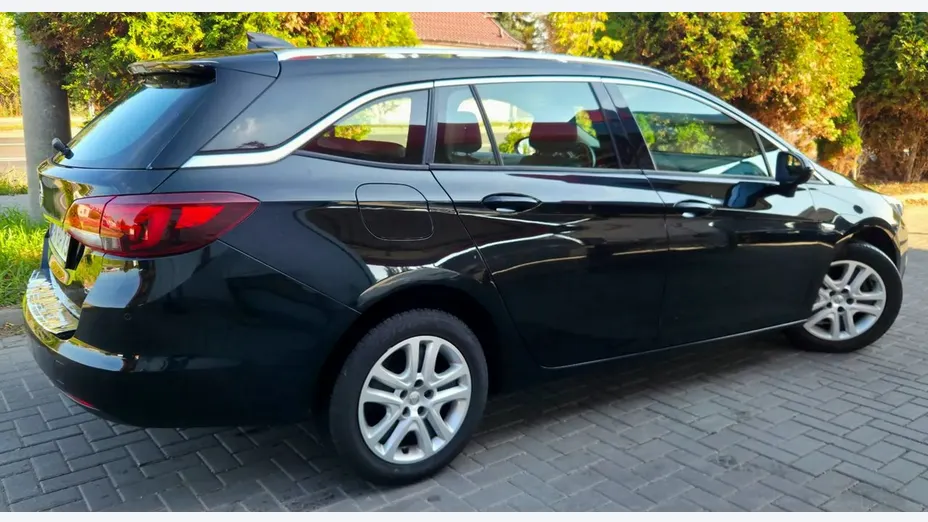 OPEL Astra -