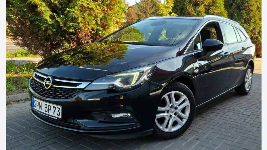 OPEL Astra -
