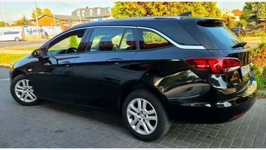 OPEL Astra -