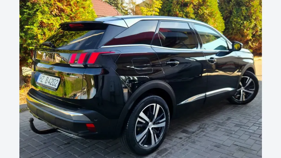 PEUGEOT 3008 -