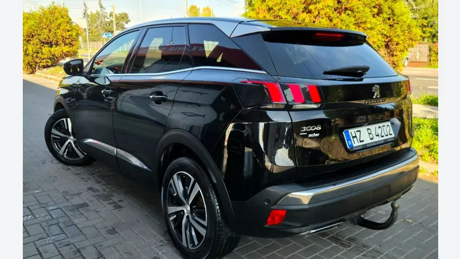 PEUGEOT 3008 -
