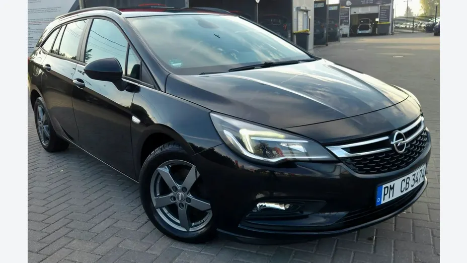 OPEL Astra -
