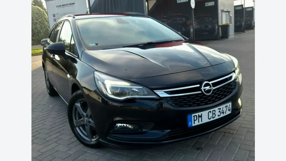 OPEL Astra -