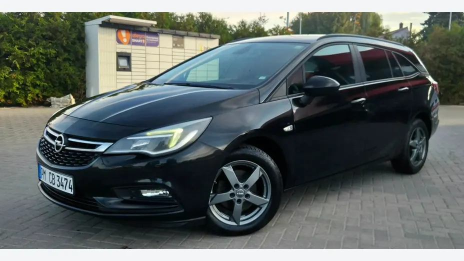 OPEL Astra -