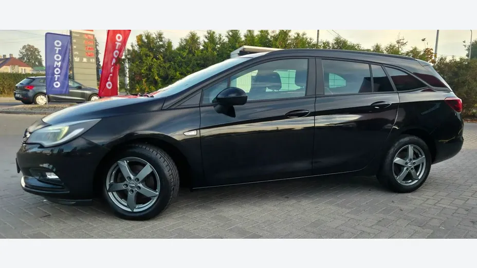 OPEL Astra -