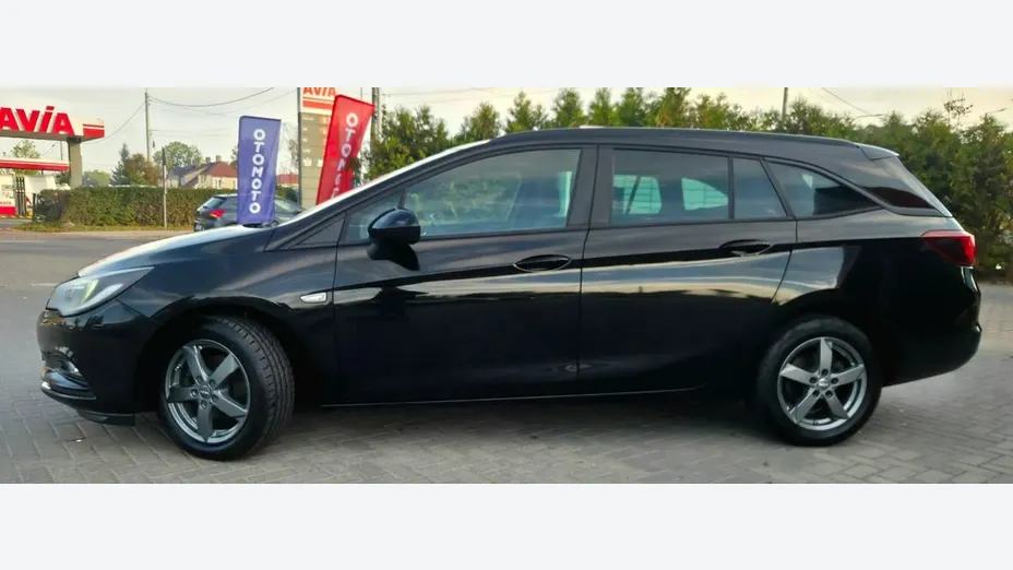 OPEL Astra -