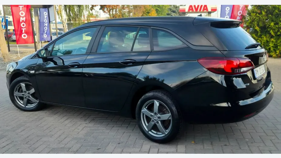OPEL Astra -