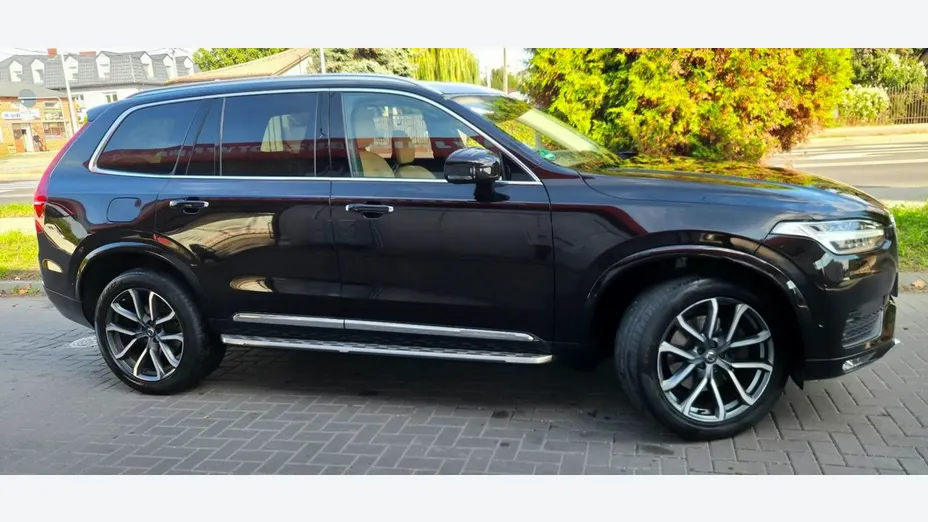 VOLVO XC90 -