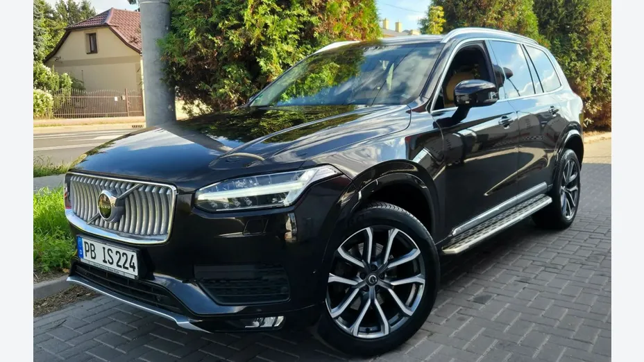 VOLVO XC90 -