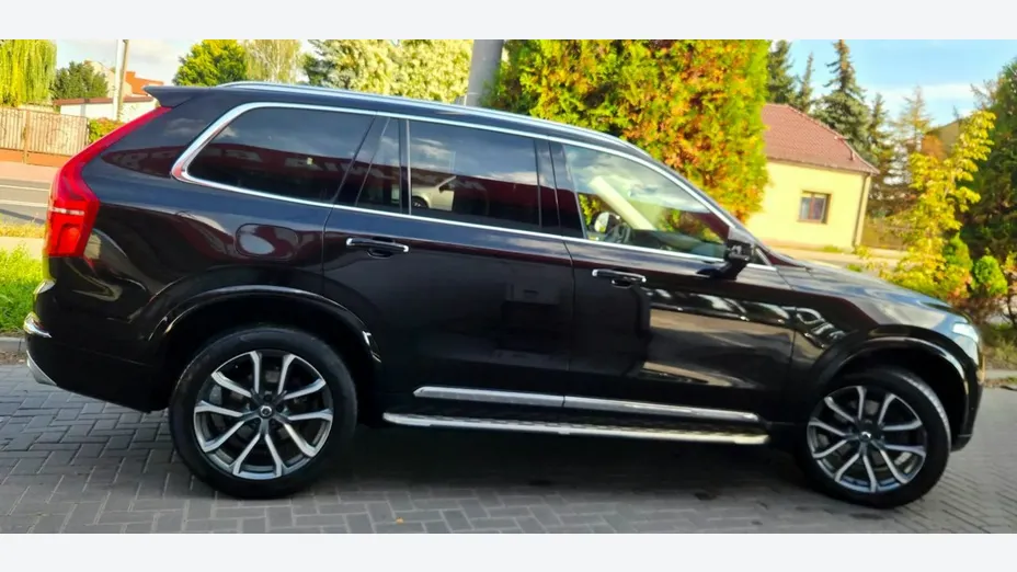 VOLVO XC90 -