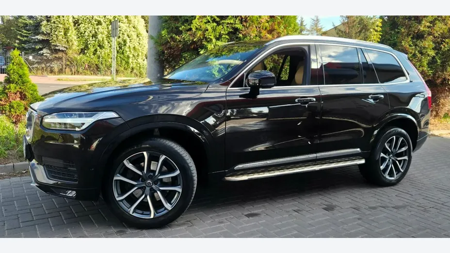 VOLVO XC90 -