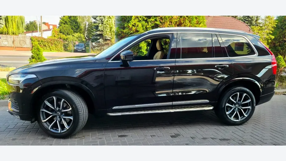 VOLVO XC90 -