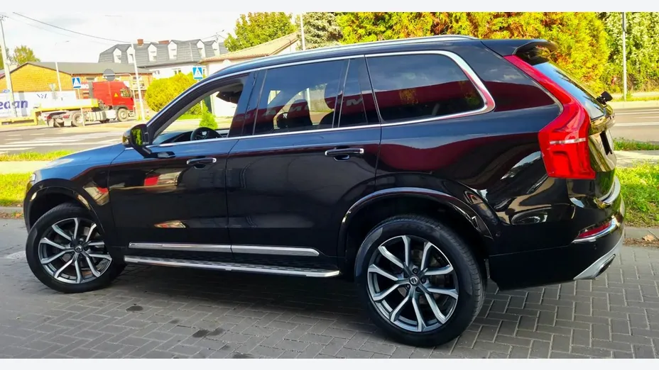 VOLVO XC90 -