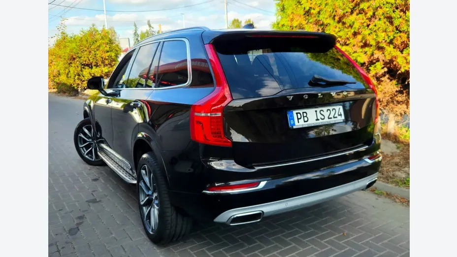 VOLVO XC90 -