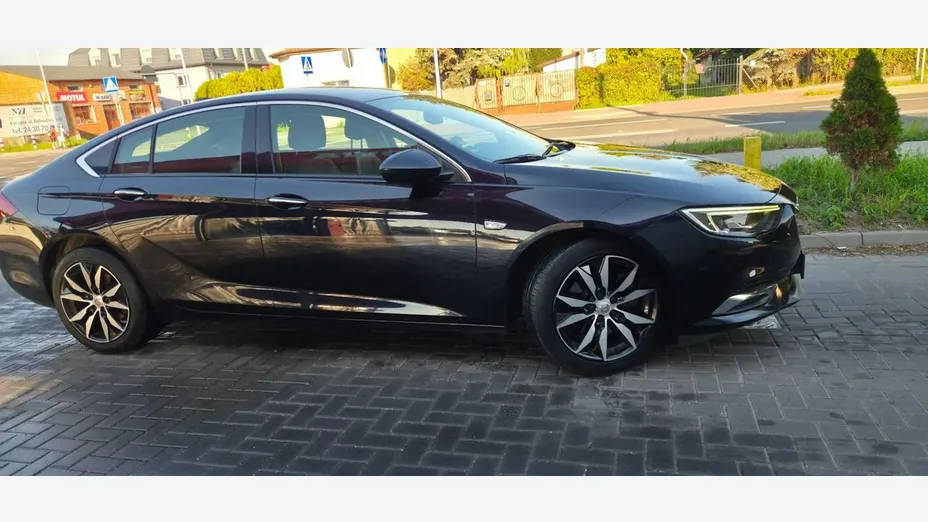 OPEL Insignia -