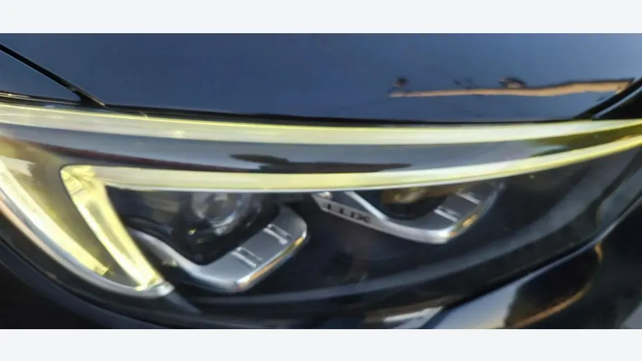 OPEL Insignia -