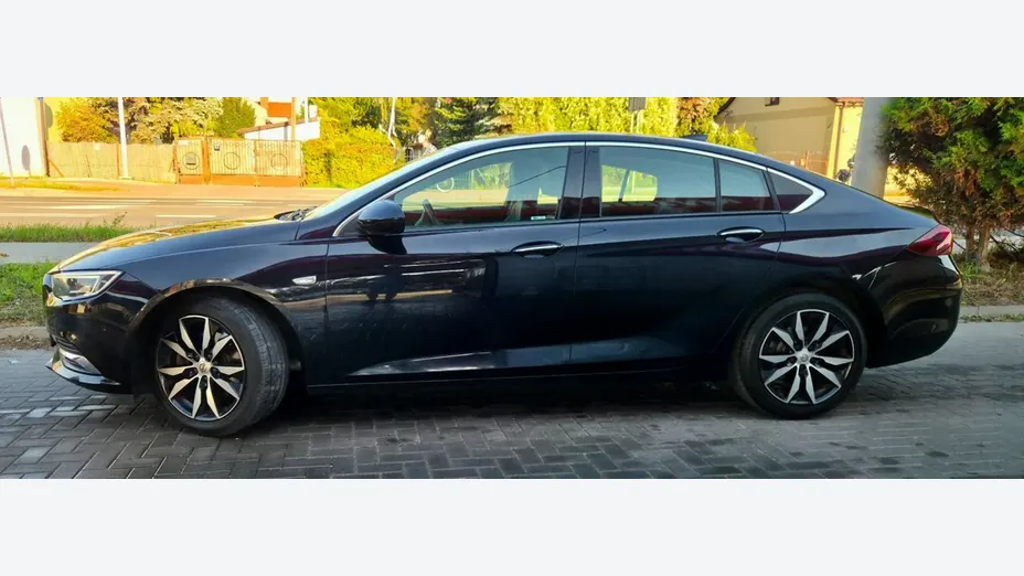 OPEL Insignia -